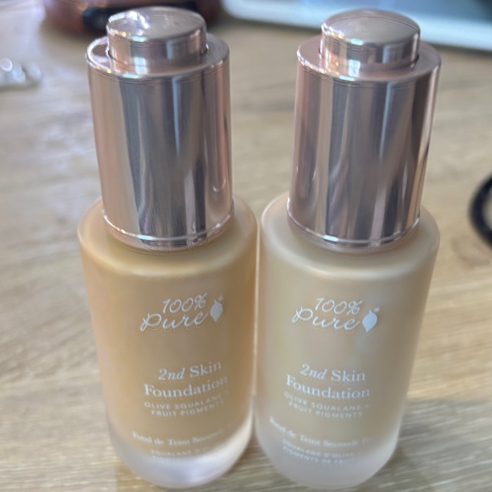 100% Pure 2nd Skin Foundation - Light and Medium Shades